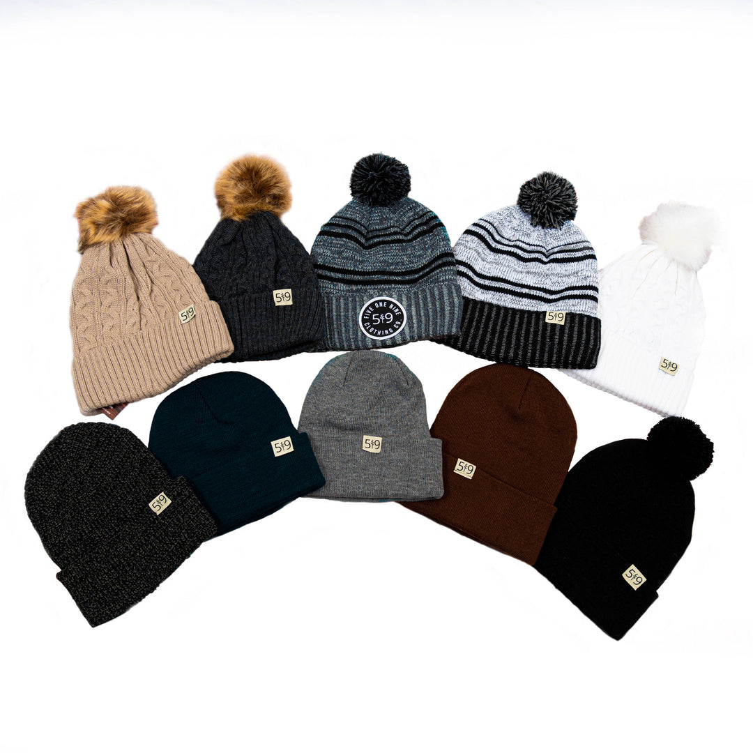 HATS AND TOQUES (WOMENS)