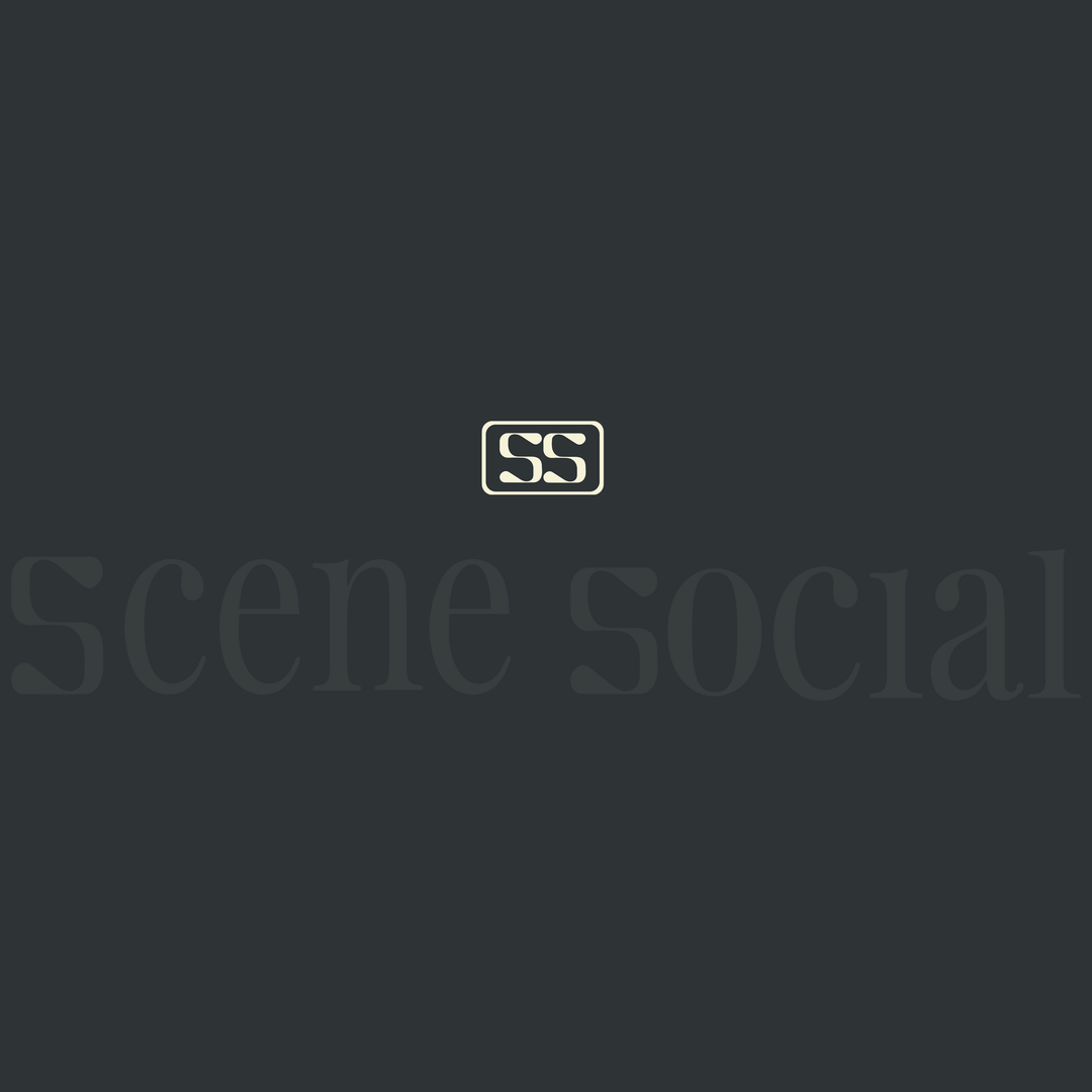 SCENE SOCIAL
