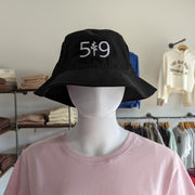 CLASSIC BUCKET HAT (UNISEX)